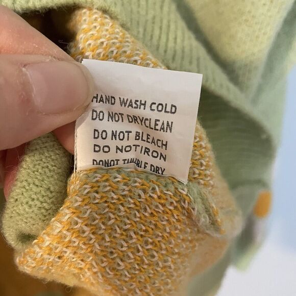 Davi & Dani Daisy Cardigan Sweater Green Sz S Oversized Pockets Button Preppy - Picture 4 of 8